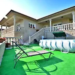 Galihost - A Casa De Otilia