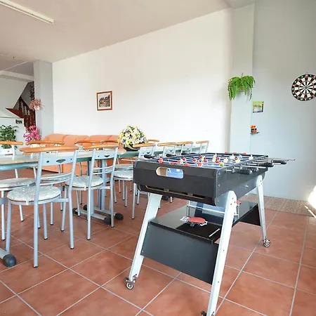 Galihost - A Casa De Otilia *