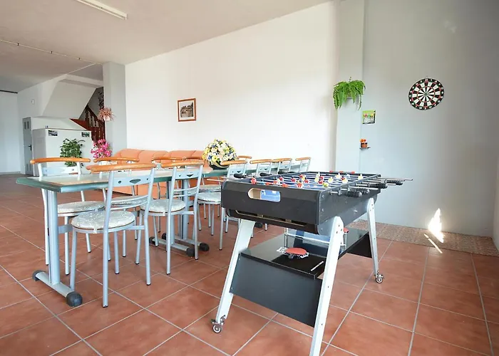 Galihost - A Casa De Otilia *